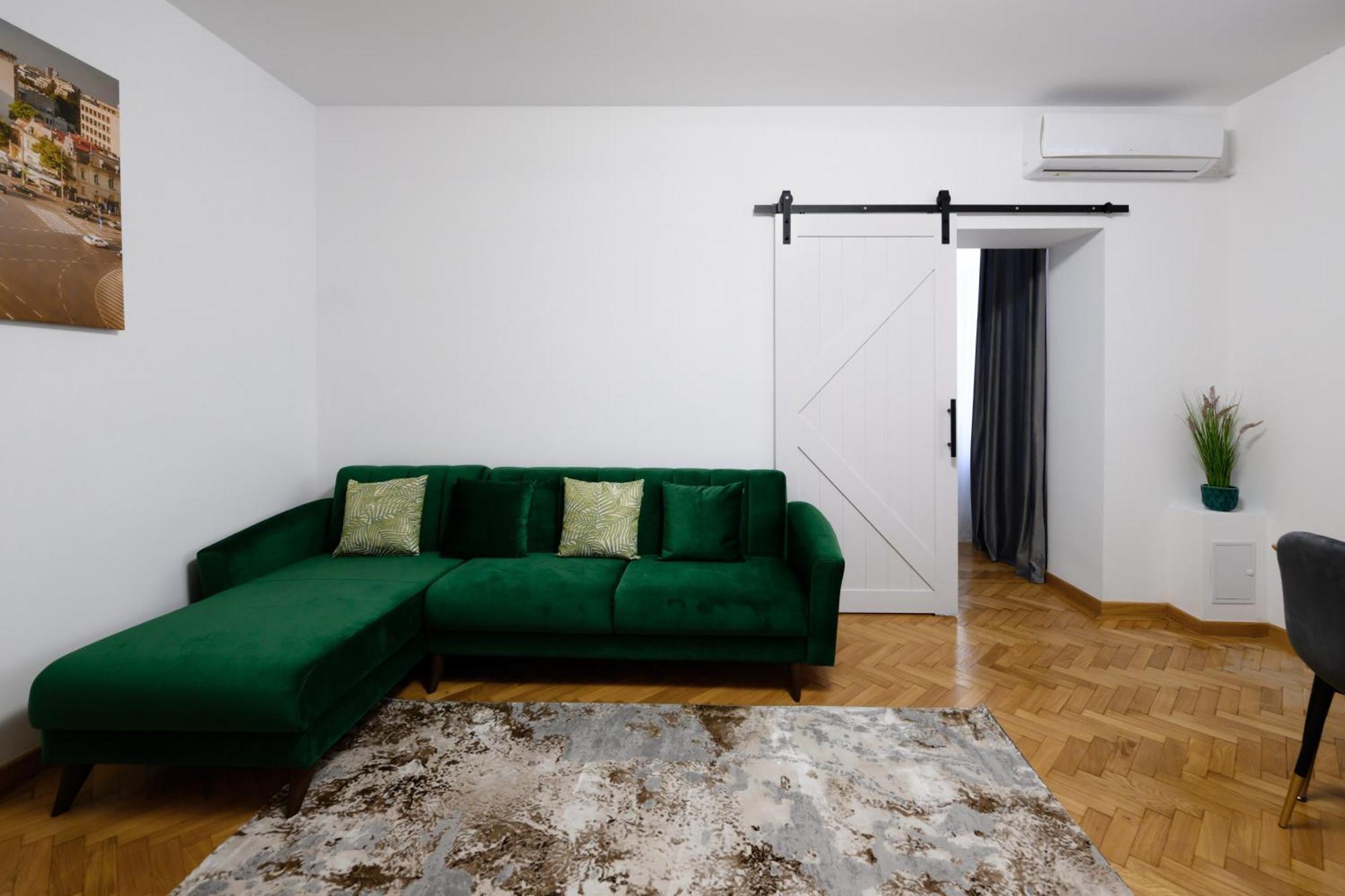Dacia Apartment Bucharest