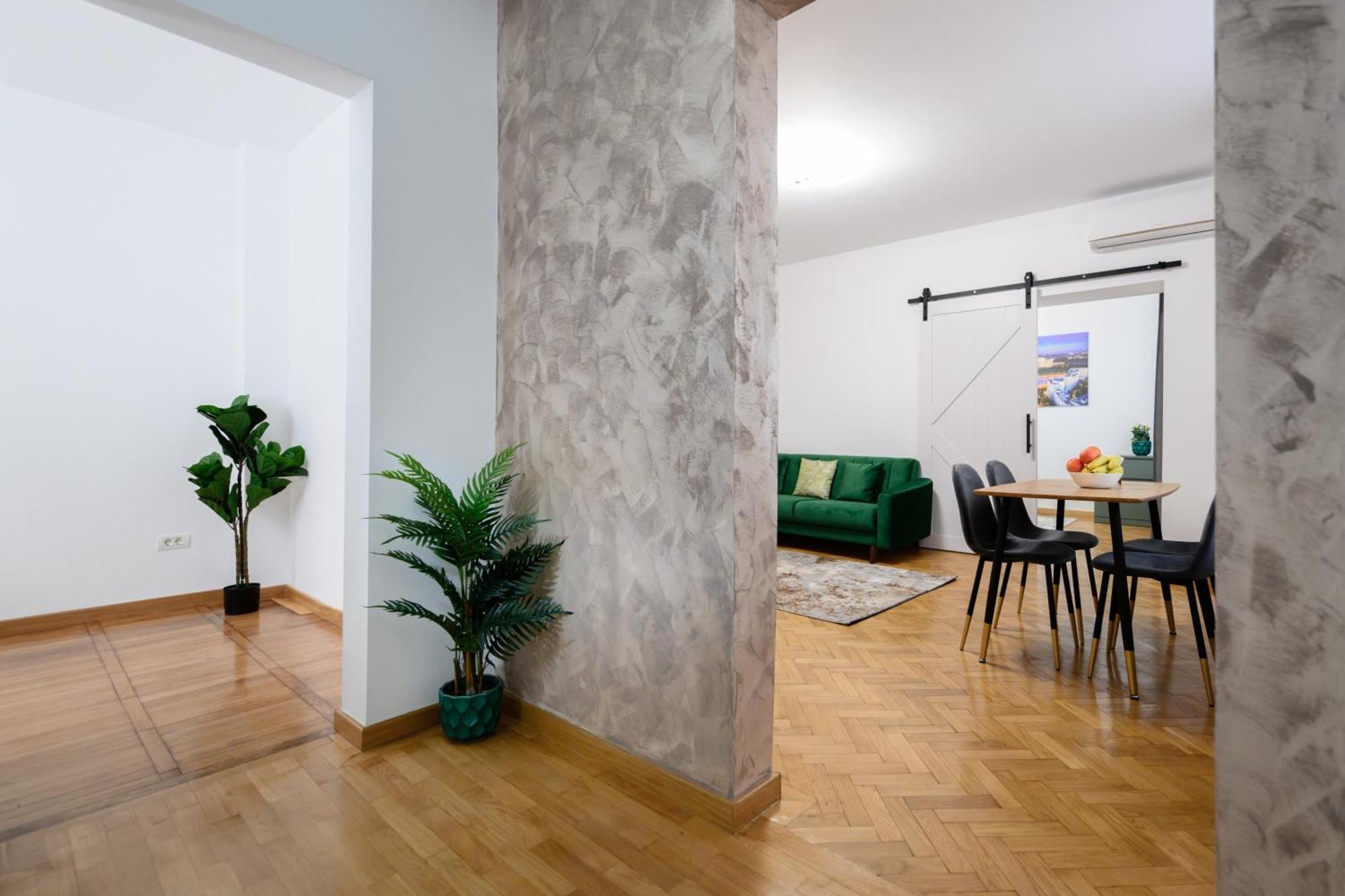 Apartment Dacia