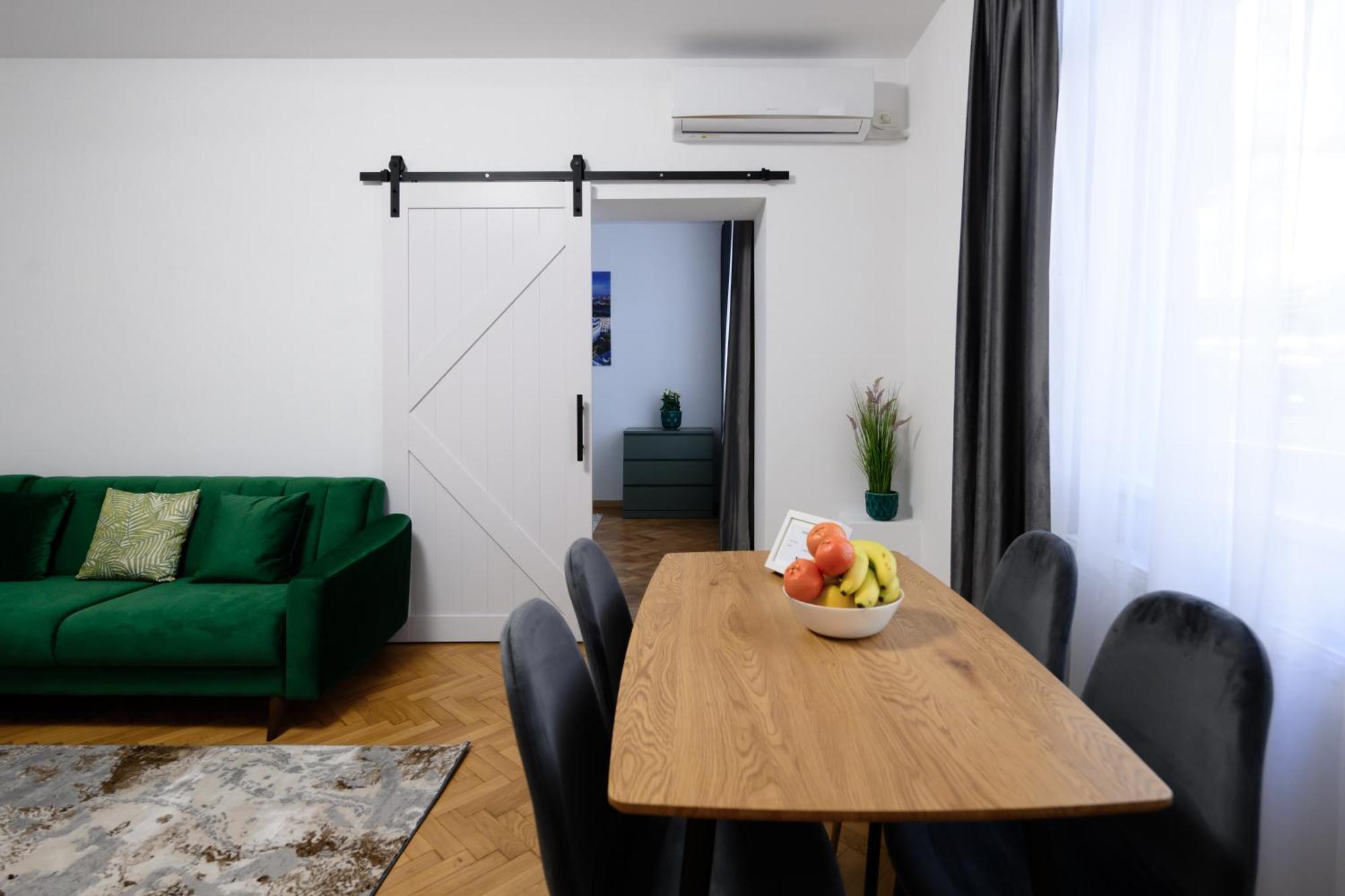 Dacia Apartment Bucharest
